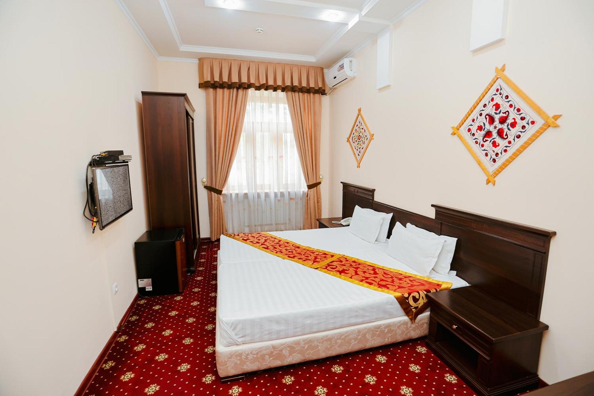 Hotel Yangi Sharq Samarkand Esterno foto