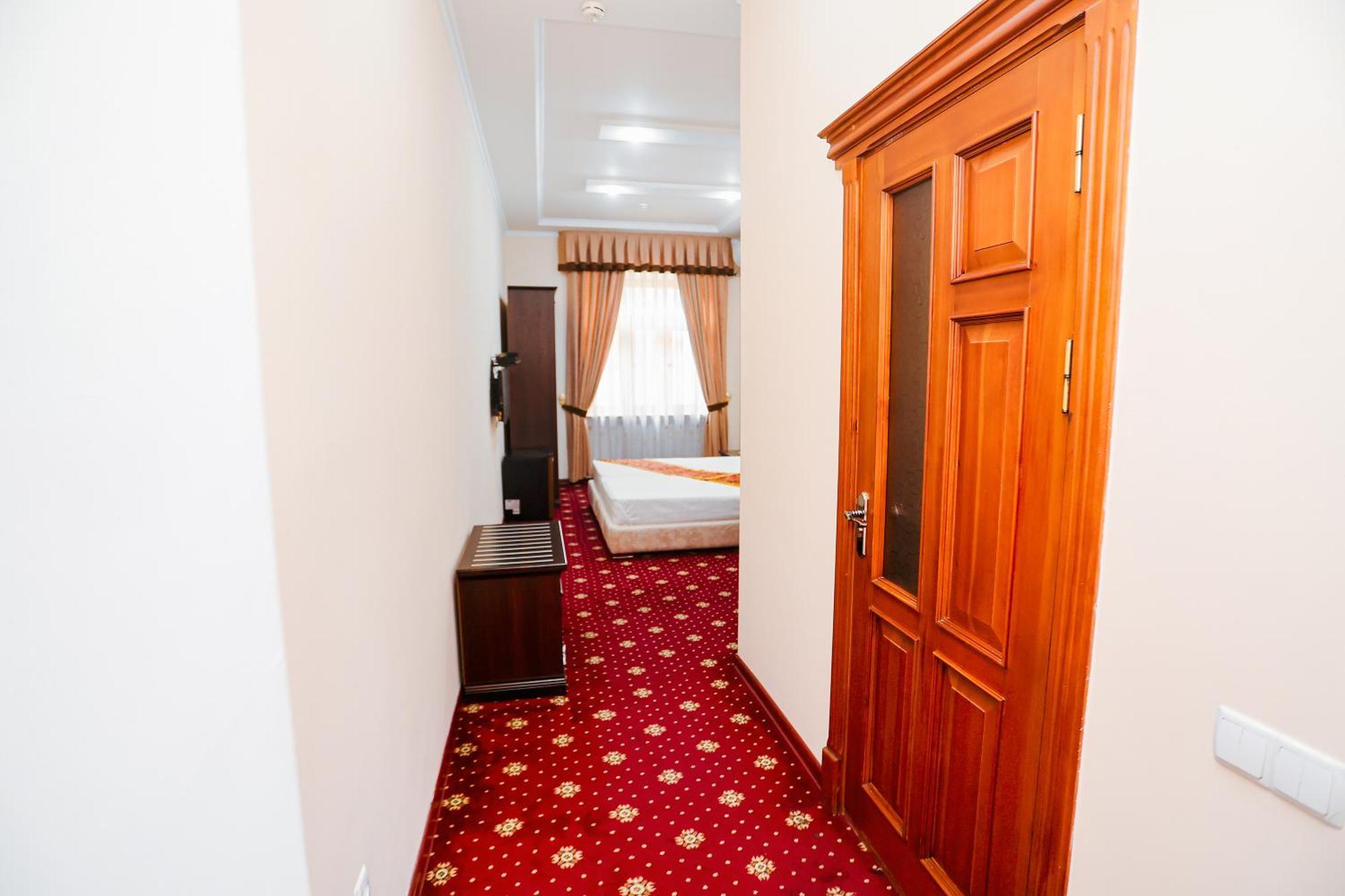 Hotel Yangi Sharq Samarkand Esterno foto