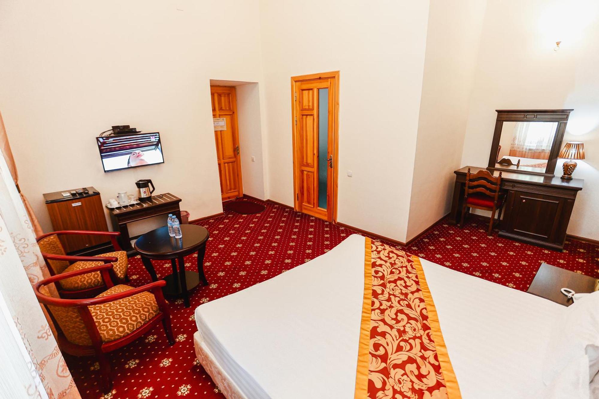 Hotel Yangi Sharq Samarkand Esterno foto